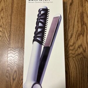 Ceramic styling iron
